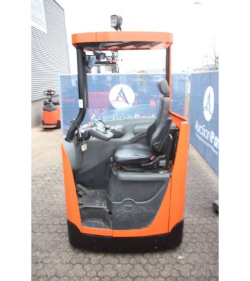 Toyota Electric Reach Truck 2 image 4