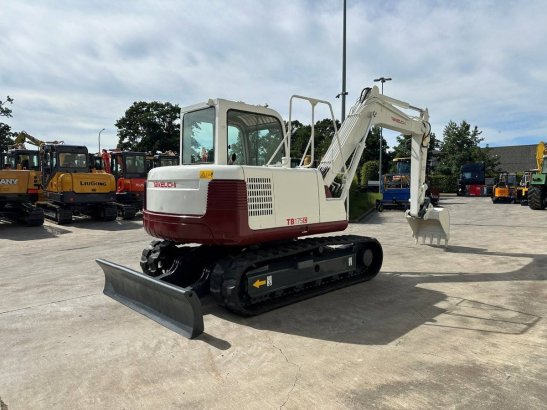 Midi excavator TAKEUCHI TB175 TB175 2011 2 Crawler Excavators image 4