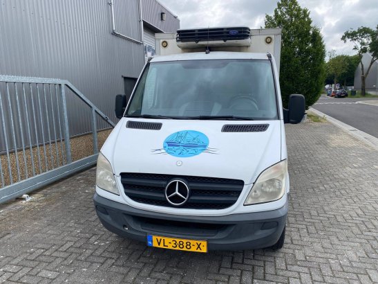 Mercedes-Benz Sprinter 315 CDI Diesel 150hp Van 2008 with Cooling Sprinter 315 CDI 2008 2 Closed vans image 4