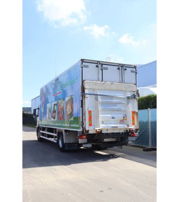 Box truck Truck Volvo FM330 Refrigerated Diesel 2011 FM330 Frigo 2011 2 image 4