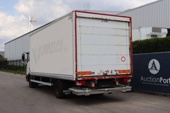 Box truck Truck MAN TGL 12.220 Diesel 2013 TGL 12.220 2013 2 image 4