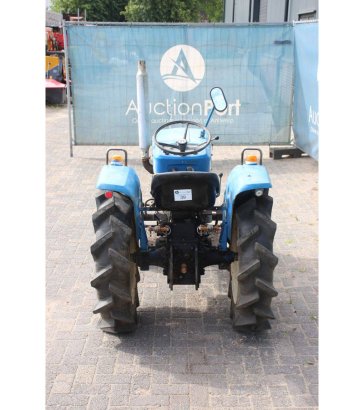 Mini tractor Iseki TS1610 Diesel 16hp Iseki TS1610 2 image 4