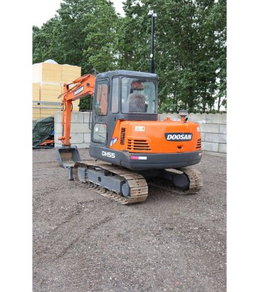 Doosan DH55-V Crawler Excavator Diesel 40kW 2010 Doosan DH55-V 2010 2 Crawler Excavators image 4
