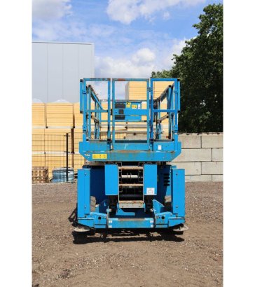 Scissor lift Genie GS3369 RT Diesel 454kg 11.96m 2013 GS3369 RT 2013 2 Scissor Lifts image 4