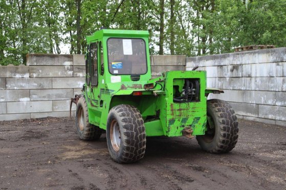 Merlo P 30.7 Diesel Telehandler 3000kg P 30.7 2 image 4