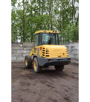 Komatsu WA 75-3 Diesel Wheel Loader 2002 848 2002 2 Wheel Loaders image 4