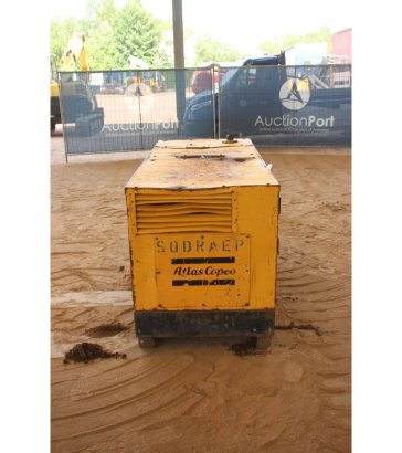 Generator Atlas Copco QAS 38 Diesel 2005 QAS 38 2005 2 Generators image 4