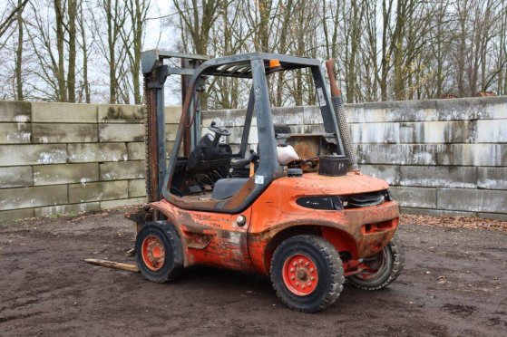 Heftruck Linde H40D Diesel 4000kg 1994 H40D 1994 2 Forklift image 4