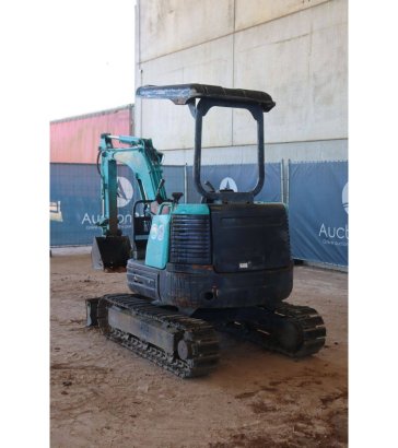 Mini excavator Takeuchi TB20R Diesel TB20R 2 image 4