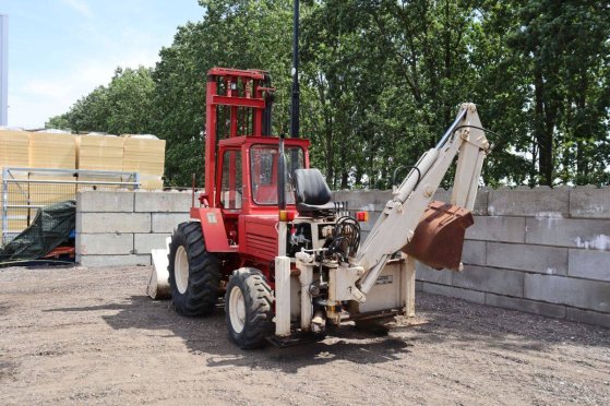 Rough terrain forklift Manitou / Braud & Faucheux 4RM 30G Diesel 3.8m 1979 4RM 30G 1979 2 Rough Terrain Forklift image 4
