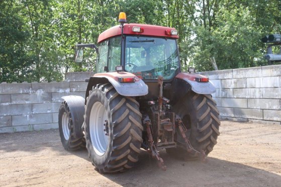 Tractor Case IH MX100C Diesel 100pk IH MX100C 2 image 4