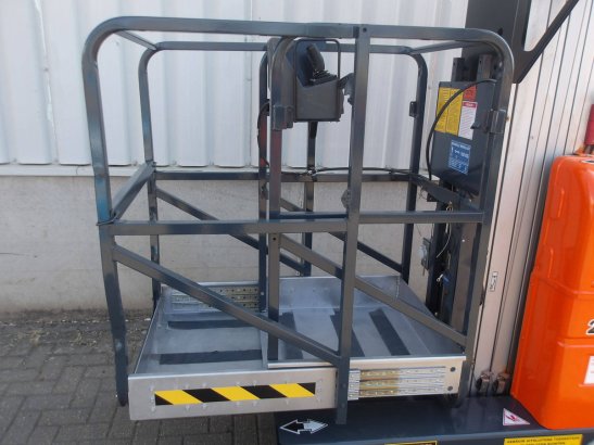 JLG 20MVL Electric Mast Lift 7.98m 2019 20MVL 2019 2 image 4
