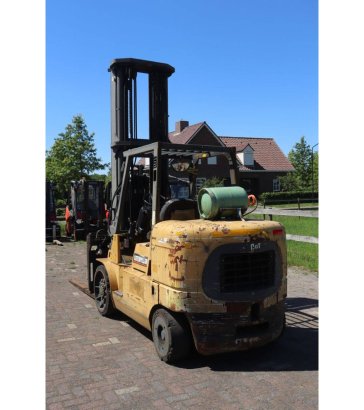 Caterpillar GC60K LPG Forklift 6000kg 2000 Onbekend 2 Forklift image 4