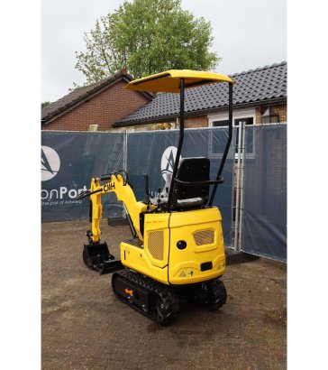 Mini Excavator CMH 08 Diesel 7kW 2026 New CMH 08 2026 1 image 4