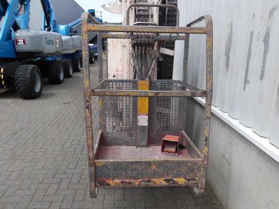 Toucan 1100 Electric Mast Lift 11.10m 1998 Toucan 1100 1998 2 image 4