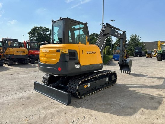 Midi excavator Volvo EC60C Diesel 2011 EC60C 2011 2 Crawler Excavators image 4