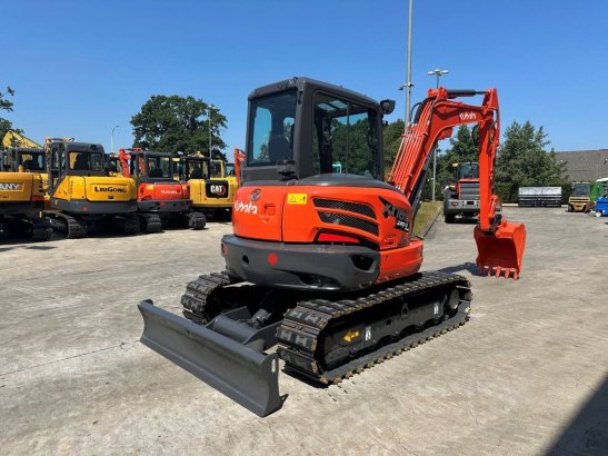 Midi excavator Kubota KX165-5 Diesel 2016 KX165-5 2016 2 Crawler Excavators image 4