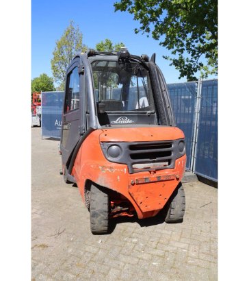 Linde H25D Diesel Forklift 2500kg 7m 2004 H25D 2004 2 Forklift image 4