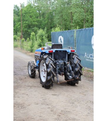 Mini tractor Iseki SIAL 243 Diesel 24hp Iseki SIAL 243 2 image 4