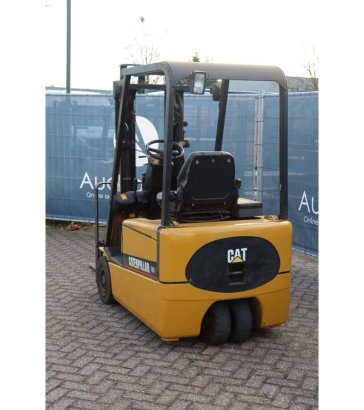 Caterpillar EP16KT Electric Forklift 1600kg 4.3m 2001 EP16KT 2001 2 Forklift image 19
