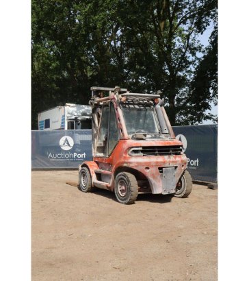 Linde H60D-02 Diesel Forklift 6000kg 2000 H60D-02 2000 2 Forklift image 4