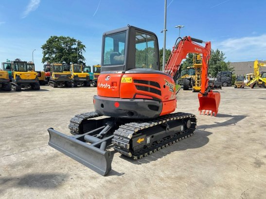 Midi excavator Kubota KX155-5 Diesel 2018 KX155-5 2018 2 Crawler Excavators image 4