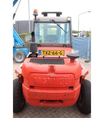 Forklift Manitou M30-4 4x4 Diesel 3000kg 2012 M30-4 4x4 2012 2 Forklift image 4