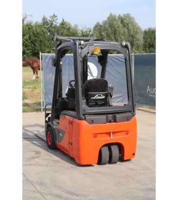 Linde E16C-02 Electric Forklift 1600kg 4.0m 2017 E16C-02 2017 2 Forklift image 19