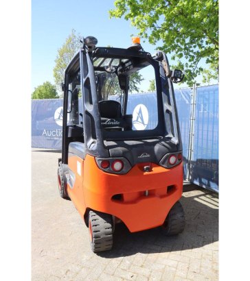 Linde E30HL-01/600 Electric Forklift 3000kg 4.87m 2015 E30HL-01/600 2015 2 Forklift image 19
