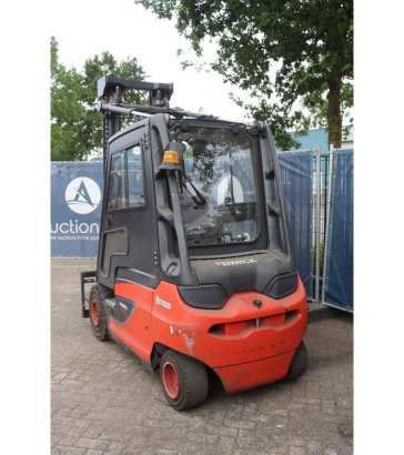Forklift Fenwick-Linde E30-01 Electric 3000kg 2012 Fenwick-Linde E30-01 2012 2 Forklift image 49