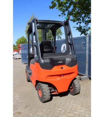 Linde E35H-01/600 Electric Forklift 3500kg 2015 E35H-01/600 2015 2 Forklift image 49