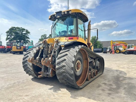 Caterpillar Challenger MT765 Diesel Tracked Tractor 2004 Challenger MT765 2004 2 image 4