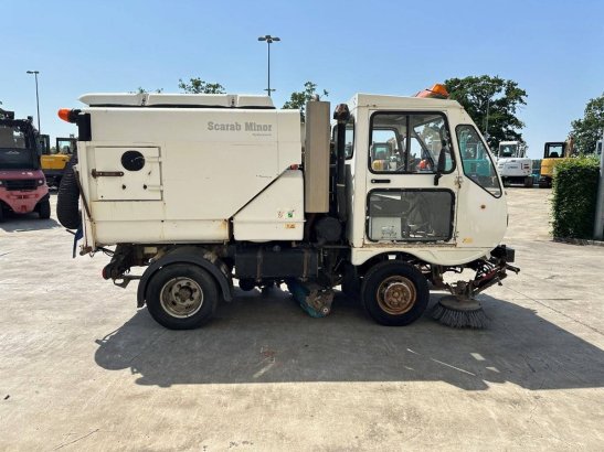 Sweeper Scarab Diesel 2005 Scarab 2005 2 image 4