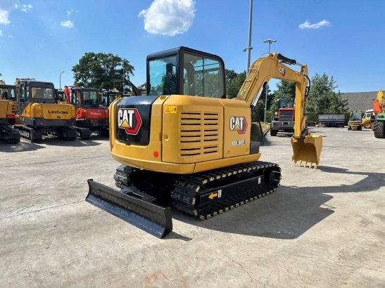 Midi excavator Caterpillar 305.5E2 Diesel 2018 305.5E2 2018 2 Crawler Excavators image 19