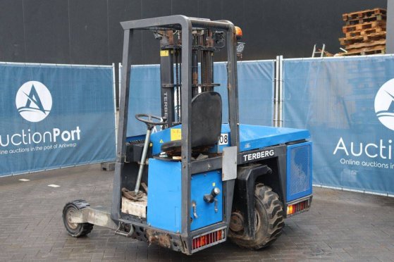 Side loader Moffet RE4-35-1350-1000 Diesel 2000kg 3.2m 2008 Moffet RE4-35-1350-1000 2009 2 Side loaders image 4