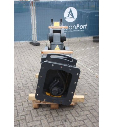 Mustang RH16 Concrete Crusher 2022 New Mustang RH 16 2022 1 image 4