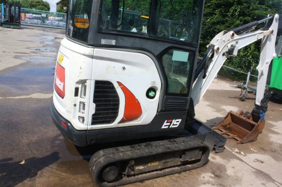 Mini excavator Bobcat E19 Diesel 10kW 2017 E19 2017 2 image 4