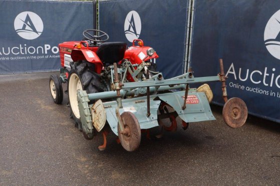 Mini tractor Yanmar YM1610 Diesel 16hp with cultivator YM1610 2 Tractor Units image 4