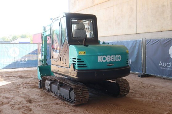 Kobelco SK60-C Diesel Crawler Excavator 2012 SK60-C 2012 2 Crawler Excavators image 4