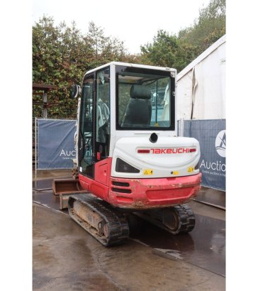 Crawler excavator Takeuchi TB230 Diesel 2017 2650 2017 2 Crawler Excavators image 4