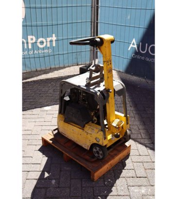 Vibratory plate Wacker Neuson DPU3760 Hets Diesel 2017 Neuson DPU3760 2017 2 image 4
