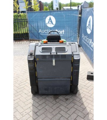 Ride-on sweeper IPC Cleaning 1450 Diesel 2015 IPC 1450 2015 2 image 4