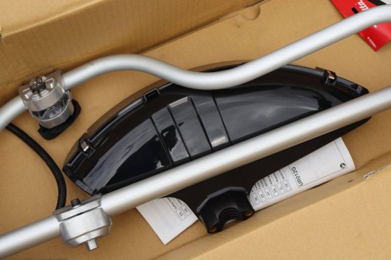Cordless Brushcutter Makita UR012G Electric 80V In Box New Makita UR012G 1 image 4