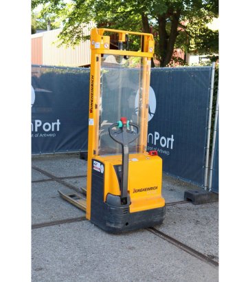 Stacker Jungheinrich EJC 110 Electric 1600kg 3.0m 2008 EJC 110 2008 2 image 4
