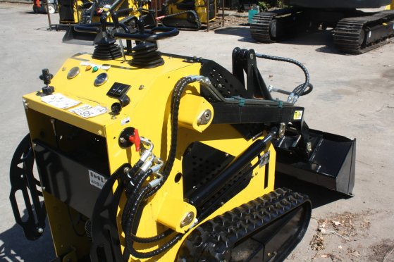 Delano T360 Petrol Skid Steer Loader 2026 Demo Delano T360 2026 2 image 4
