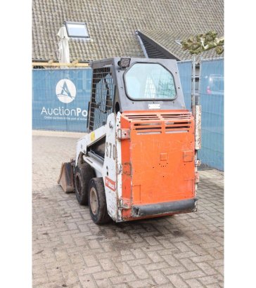 Skid steer loader Bobcat S70 Diesel 2014 S70 2014 2 Wheel Loaders image 4