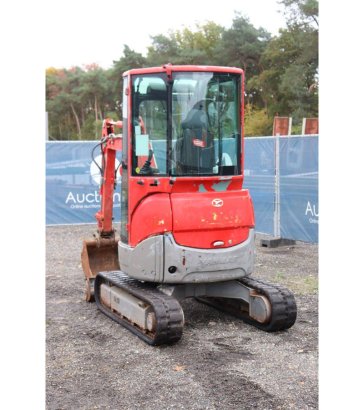 Crawler excavator Yanmar Vi020-4 Diesel 2013 Vi020-4 2013 2 Crawler Excavators image 4
