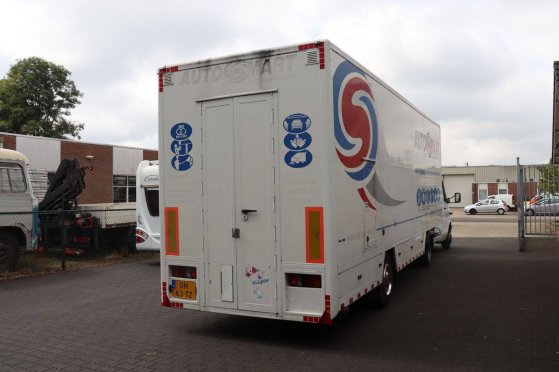 Closed BE Semi-trailer Veldhuizen P31-2A 2005 VELDHUIZEN P31-2A 2005 2 Box semi-trailers image 4