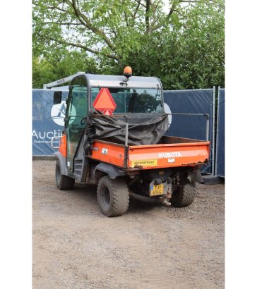 Gator Kubota RTV900 Diesel 21.6hp RTV900 2 image 4