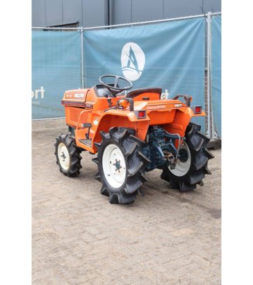 Mini tractor Kubota B1-14 Bulltra Diesel 14.5hp B1-14 Bulltra 2 image 4